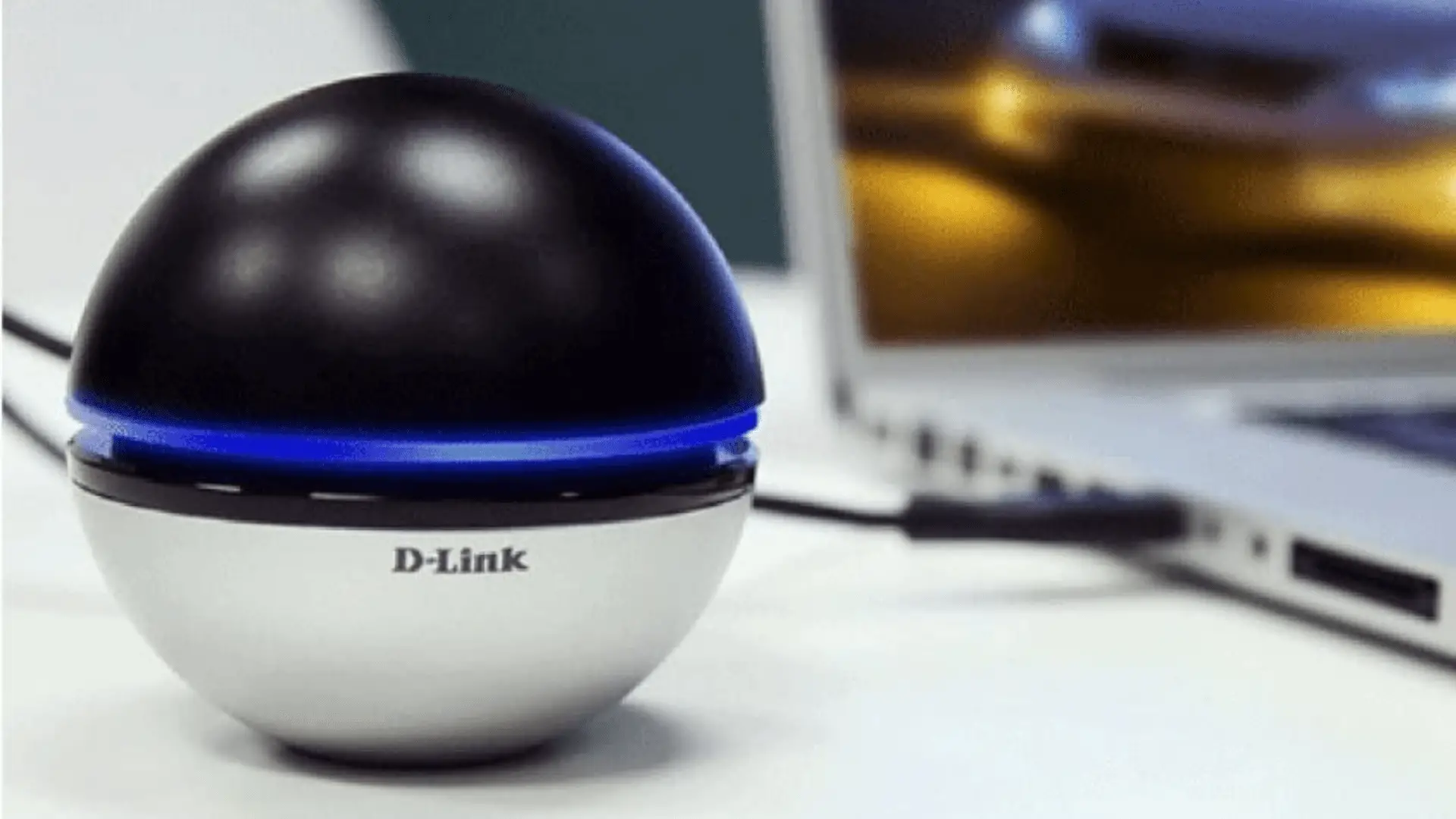 D-Link DWA-192 wireless adapter connected to a Macbook